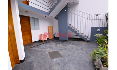 Venta Departamento en 1er Piso -ALPAMAYO  Cerca Av. Javier Prado en Ate