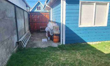 Se vende hermosa casa completamente remodelada, ubicada en uno de los barrios más tranquilos y familiares de Valdivia: Parque Torreones.