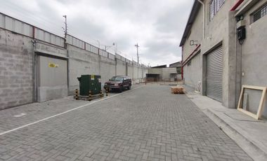 bodega en alquiler 450 m2 dentro de complejo km 11 via a daule, sector inmaconsa