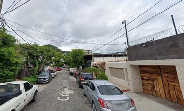 PROPIEDAD EN RECUPERACION BANCARIA EN LA COLONIA COSTA AZUL