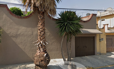 casa en venta en Nezahualcóyotl cerca de alameda y aeropuerto