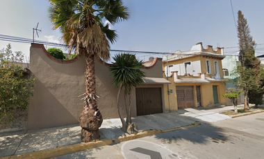 casa en venta en Nezahualcóyotl cerca de alameda y aeropuerto