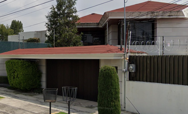 Excelente oportunidad Venta de Casa en Antonio Caso, Cd. Satélite, Naucalpan de Juárez, Méx.