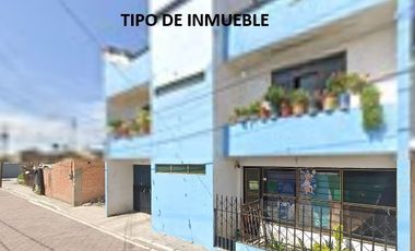 GRAN OPORTUNIDAD DE INVERSIÓN, PRECIOSA CASA EN REMATE BANCARIO!!