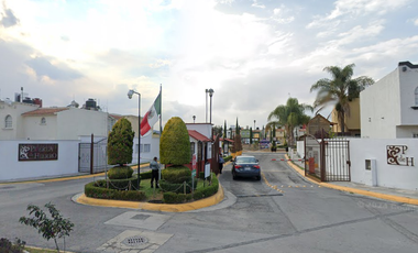 CASA VENTA ATRAVEZ DE CESION DE DERECOS INMEDIATACALLE CIRCUITO MARIE CURIE  FELIPE ANGELES SUR 1A SECC PACHUCA DE SOTO -MPCC