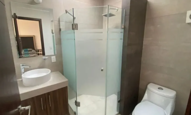 Casa En Venta, De Recuperación Bancaria, En Valle Real, Aguascalientes - Ayrt*