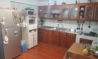 CÓD. 1243. CASA COLONIAL A LA VENTA EN MOMPOX, BOLÍVAR