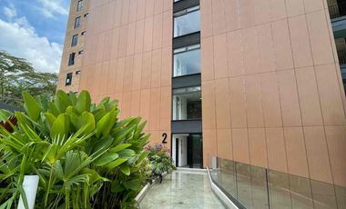 vendo Apto con jardín en Poblado Palmas