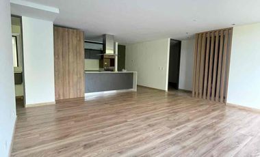 vendo Apto con jardín en Poblado Palmas