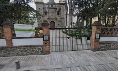 ¡Atención Inversionistas!! Venta de Remate en Amplia y Linda Casa con Posesión entrega inmediata Col. Extremadura Insurgentes, Ciudad de México