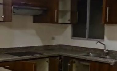 DEPARTAMENTO EN SECTOR RESIDENCIAL DE LOJA