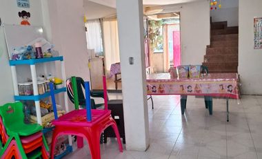 CASA EN VENTA, EN LA COL. JAIME TORRES BODET, CERCA DE SAN JUAN IXTAYOPAN, ALCALDIA TLAHUAC.