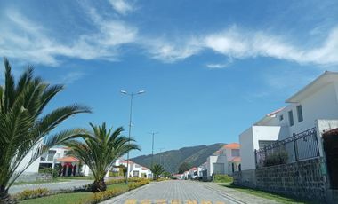 VENTA CASA SECTOR MIRASIERRA