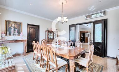 Casa en Venta en Cancun en Residencial Lagos del Sol con 5 Recámaras