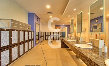 Casa en Venta en Cancun en Residencial Lagos del Sol con 5 Recámaras