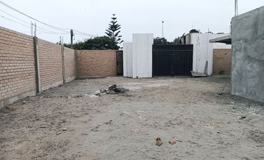 Terreno en Venta en Chancay con Construcción