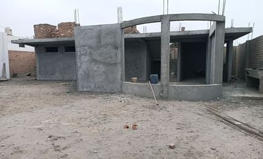 Terreno en Venta en Chancay con Construcción