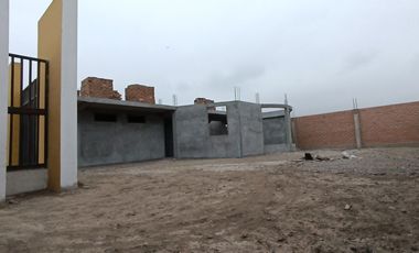 Terreno en Venta en Chancay con Construcción