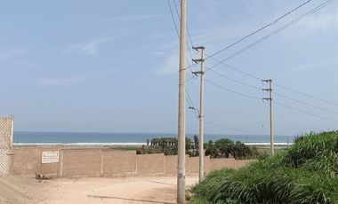 Terreno en Venta en Chancay con Construcción