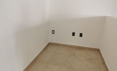 DEPARTAMENTO EN PLANTA BAJA EN VENTA COLOINAS DEL SANTUARIO CORREGIDORA QUERETARO