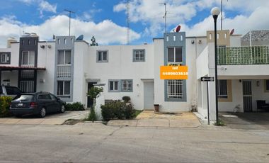 Venta Casa al Sur de Aguascalientes Condominio Privado Paseos de Aguascalientes a un costado de Rancho Santa Mónica