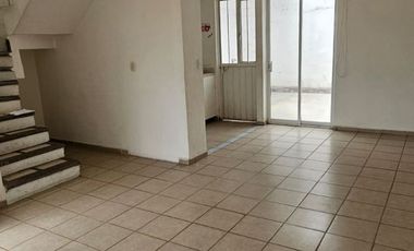 Venta Casa al Sur de Aguascalientes Condominio Privado Paseos de Aguascalientes a un costado de Rancho Santa Mónica