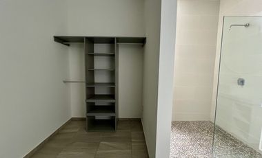 CASA EN VENTA EN MERIDA YUCATAN 1 SOLA PLANTA ALBERCA 3 RECAMARAS ARBOREA