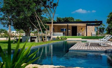 CASA EN VENTA EN MERIDA YUCATAN 1 SOLA PLANTA ALBERCA 3 RECAMARAS ARBOREA