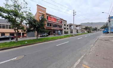 Terreno en venta en San Juan De Lurigancho