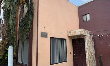 CASA EN VENTA EN OLIVOS TLAQUEPAQUE