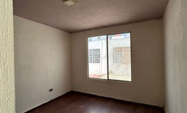 CASA EN VENTA EN OLIVOS TLAQUEPAQUE