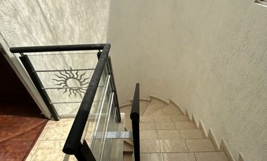 CASA EN VENTA EN OLIVOS TLAQUEPAQUE