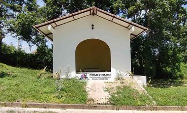 CÓD. 1242. CASA A LA VENTA EN CONJUNTO CERRADO EN TURBACO.