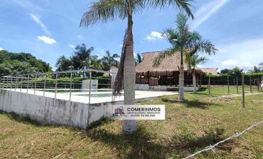 CÓD. 1242. CASA A LA VENTA EN CONJUNTO CERRADO EN TURBACO.