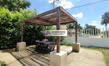 CÓD. 1242. CASA A LA VENTA EN CONJUNTO CERRADO EN TURBACO.