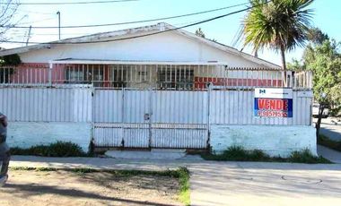 VENTA DE CASA ESQUINA RANCAGUA LOS OLIVOS CON CALLE 12 (A UNA CUADRA DE AV. LA COMPAÑÍA)