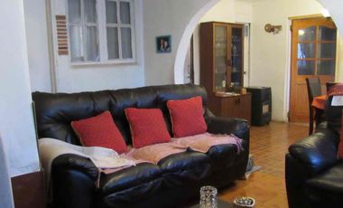 VENTA DE CASA ESQUINA RANCAGUA LOS OLIVOS CON CALLE 12 (A UNA CUADRA DE AV. LA COMPAÑÍA)