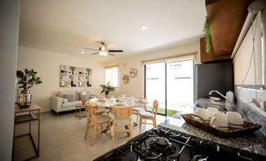 CASA EN VENTAN CIUDAD CAUCEL AMPLIA 2 HABITACIONES