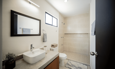 CASA EN VENTAN CIUDAD CAUCEL AMPLIA 2 HABITACIONES