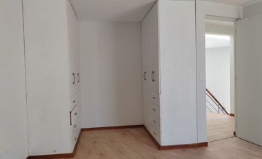 Casa En Venta En Quinta Privada Cayma Parte Baja - Cerca a Zona Financiera y Comercial