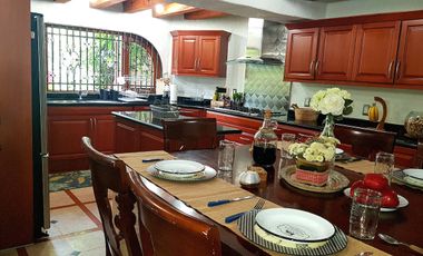 Residencia en venta o renta en Jardines en la Montaña