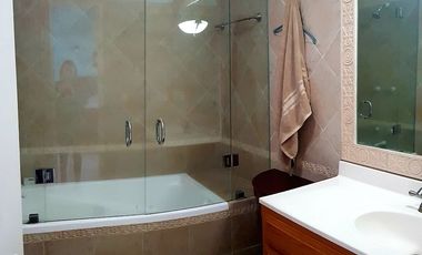 Residencia en venta o renta en Jardines en la Montaña