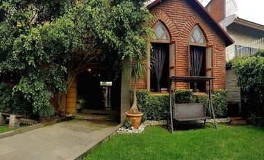 Residencia en venta o renta en Jardines en la Montaña