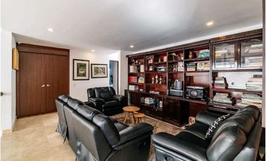 CASA EXCLUSIVA EN ENVIGADO LOMA DEL ESCOBERO