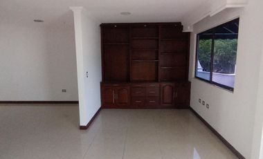 CASA PRADOS DE LIMONAR