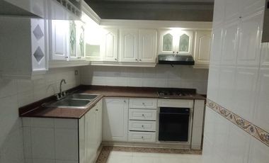 CASA PRADOS DE LIMONAR