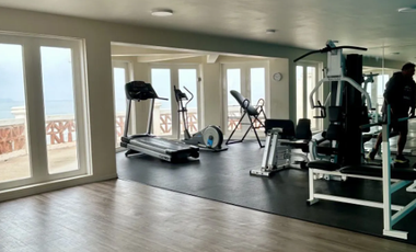 DEPARTAMENTO EN RENTA CON ACCESO A LA PLAYA Y EN PRIVADA