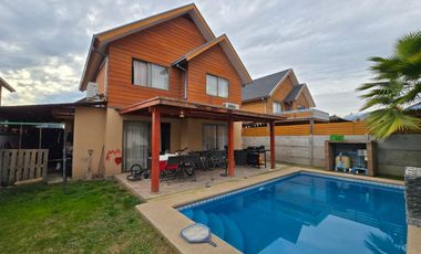 Hermosa Casa Los Portones , Machalí