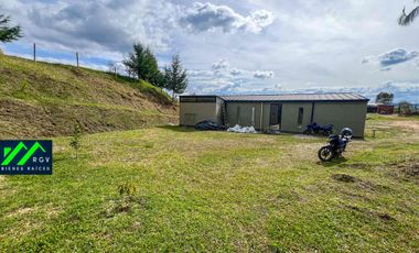 VENTA DE FINCA PARA ESTRENAR EN SAN VICENTE ( Ant) con escritura 100% por solo ‼️$489.000.000 COP‼️