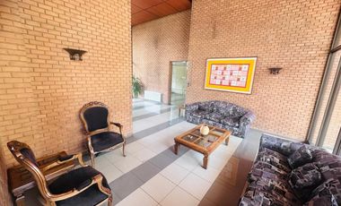 Vista Despejada! Tomás Moro, Cercano Al Apumanque de 2d, 2b, 1e y 1b